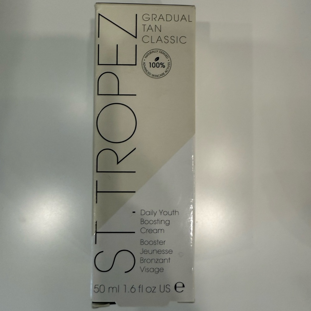 NIB St-Tropez: Gradual Tan Classic Daily Youth Boosting Face Cream + free tote! - Picture 4 of 7